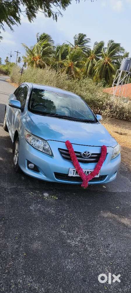 Toyota Corolla Altis 2010