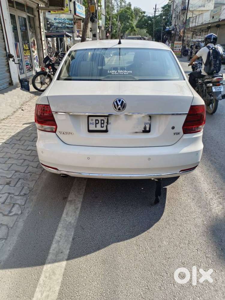 Volkswagen Vento 1.5l Tdi Highline Plus At Diesel, 2017, Diesel