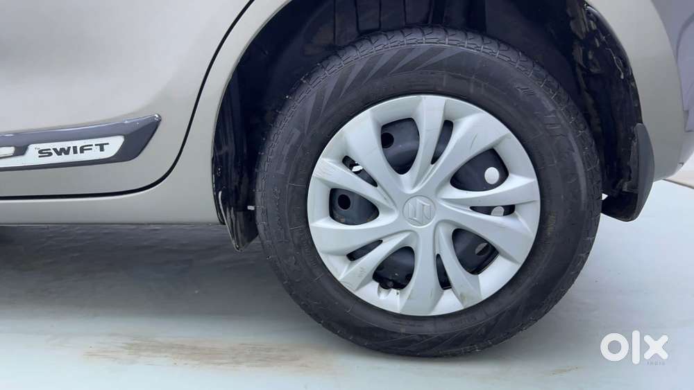 Maruti Suzuki Swift Vvt Vxi, 2022, Petrol