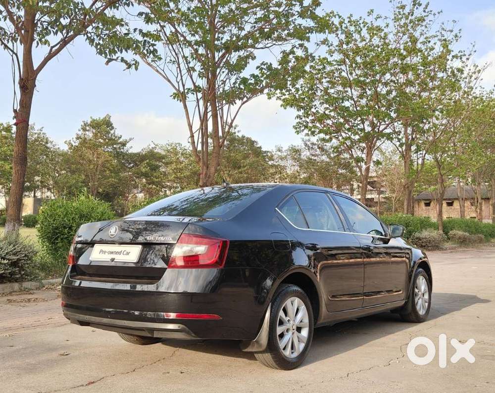 Skoda Octavia [2014-2017] 2.0 L&k Tdi At, 2017, Diesel