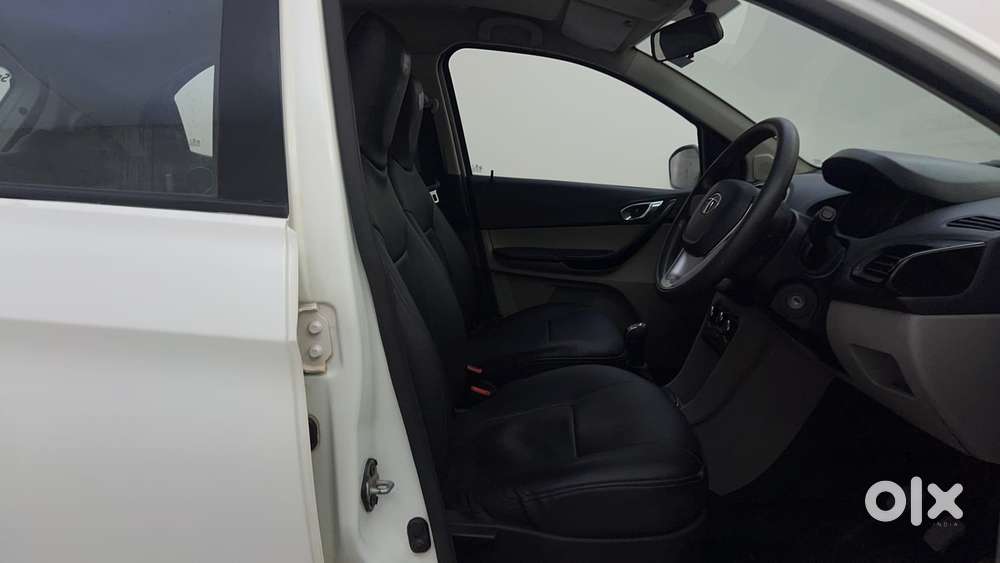 Tata Tiago 1.2 Revotron Xt, 2016, Petrol