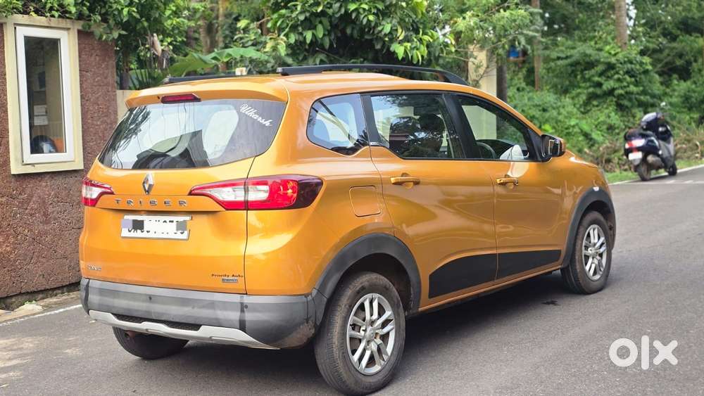 Renault Triber Rxt, 2019, Petrol