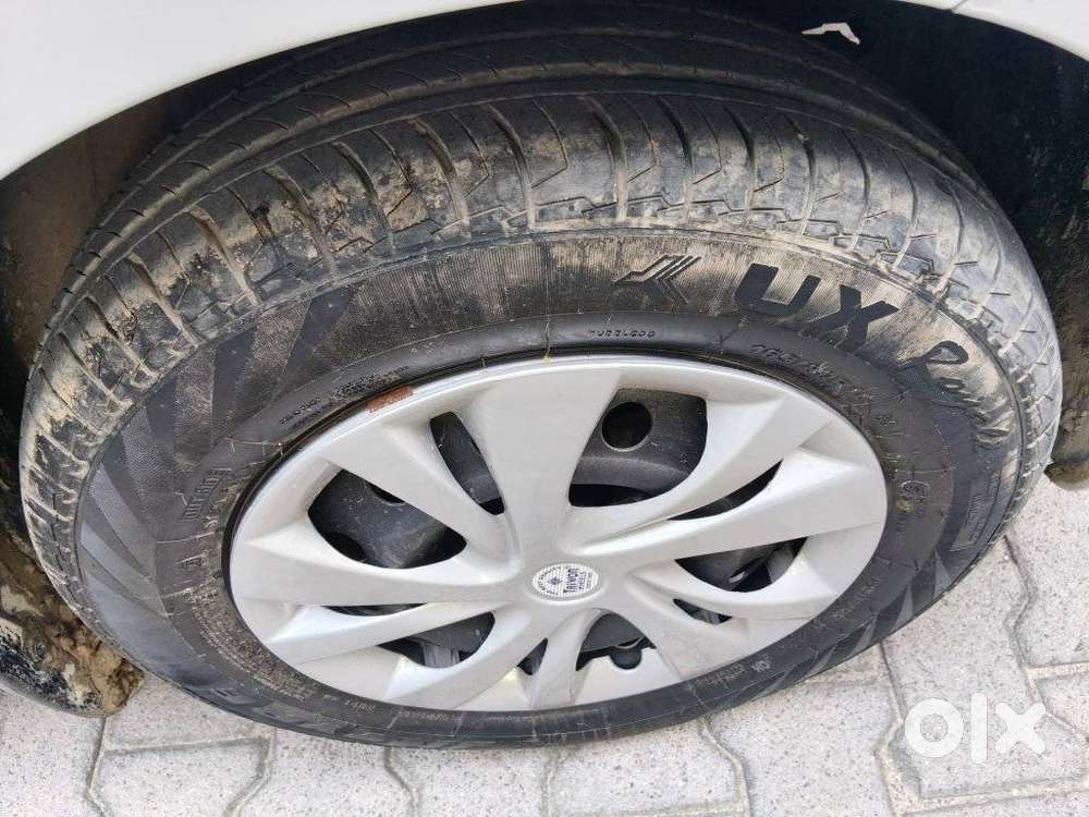 Maruti Suzuki Swift 1.2 Lxi (o), 2020, Petrol