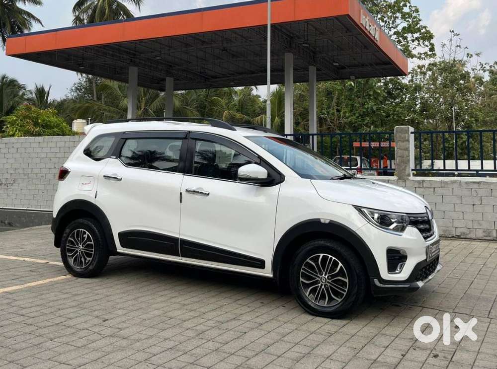Renault Triber Rxz, 2019, Petrol