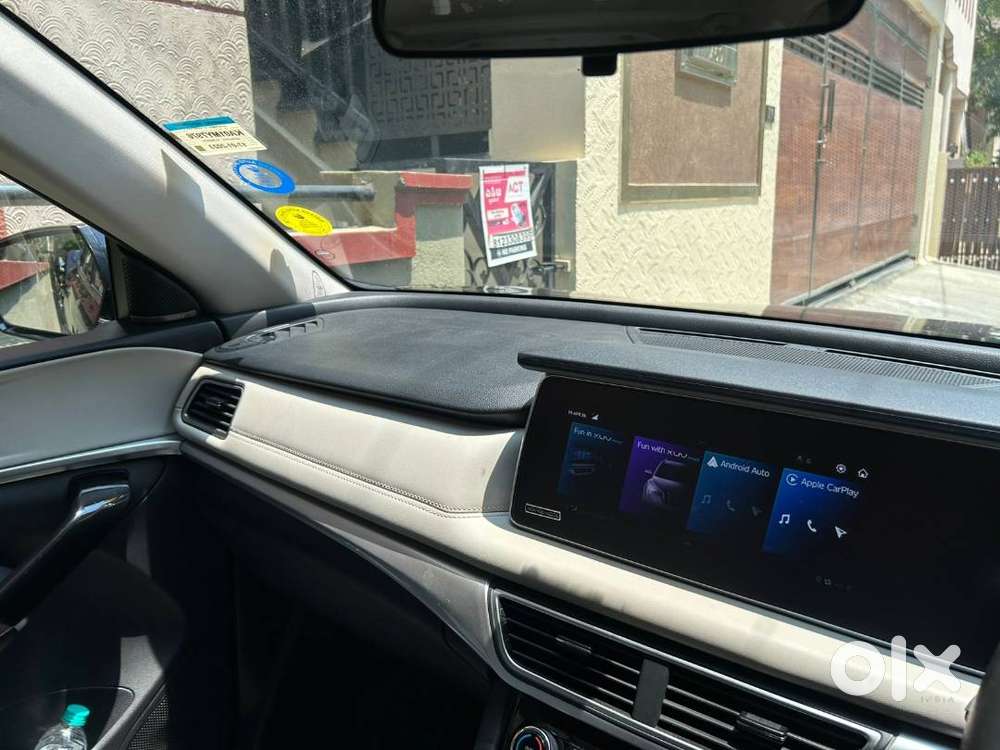 Mahindra Xuv700 2024 Diesel Mt Ax7l26000 Km Driven