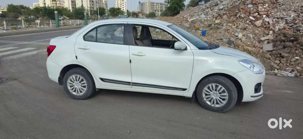 Maruti Suzuki Dzire 1.2 Vxi, 2018, Petrol