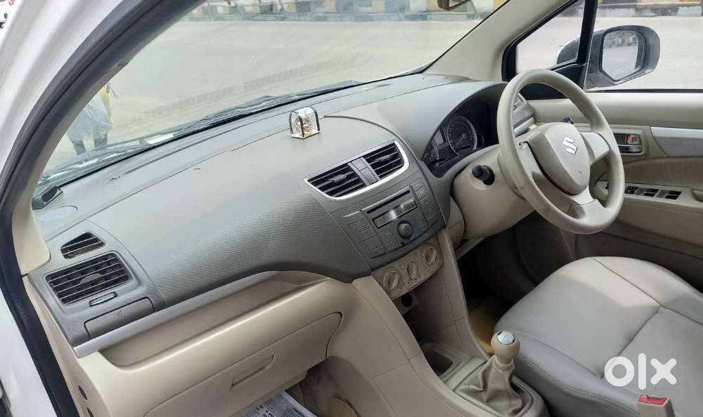 Maruti Suzuki Ertiga 2012-2015 Vdi, 2012, Diesel