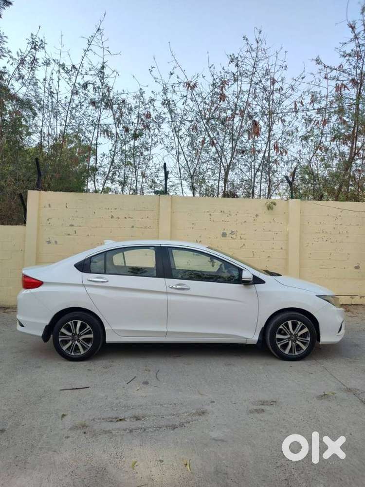 Honda City I-vtec V, 2017, Petrol