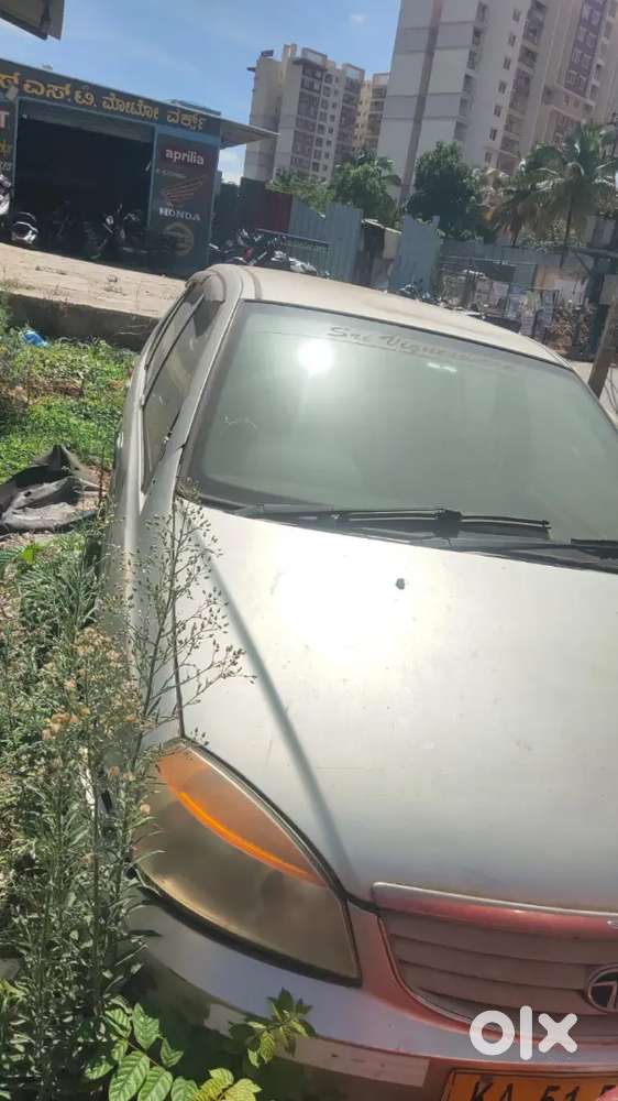 Yellow Board Vehicle Selling