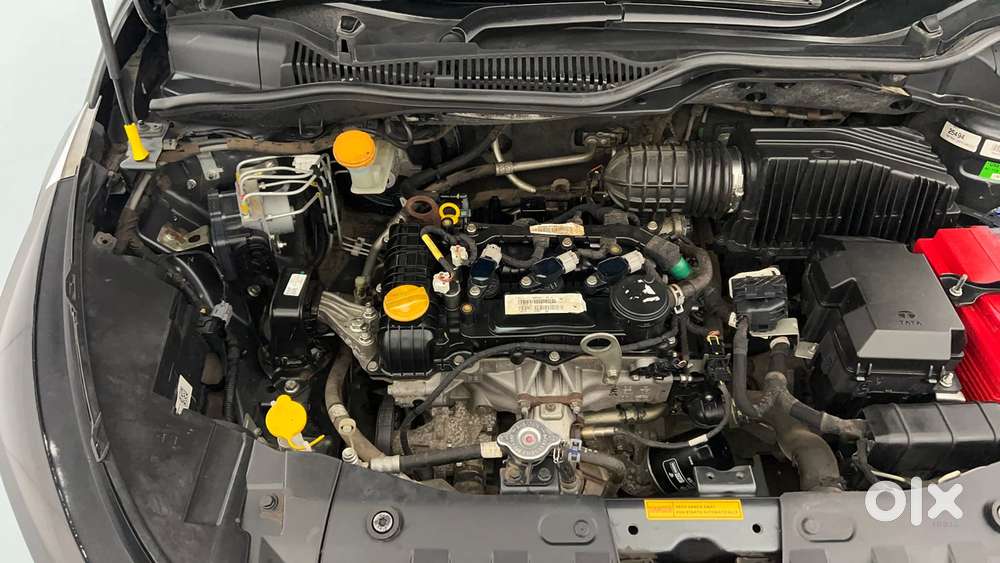 Tata Altroz Xz, 2021, Petrol