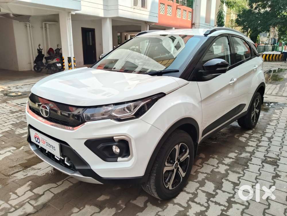 Tata Nexon 1.2 Revotron Xza Plus, 2022, Petrol