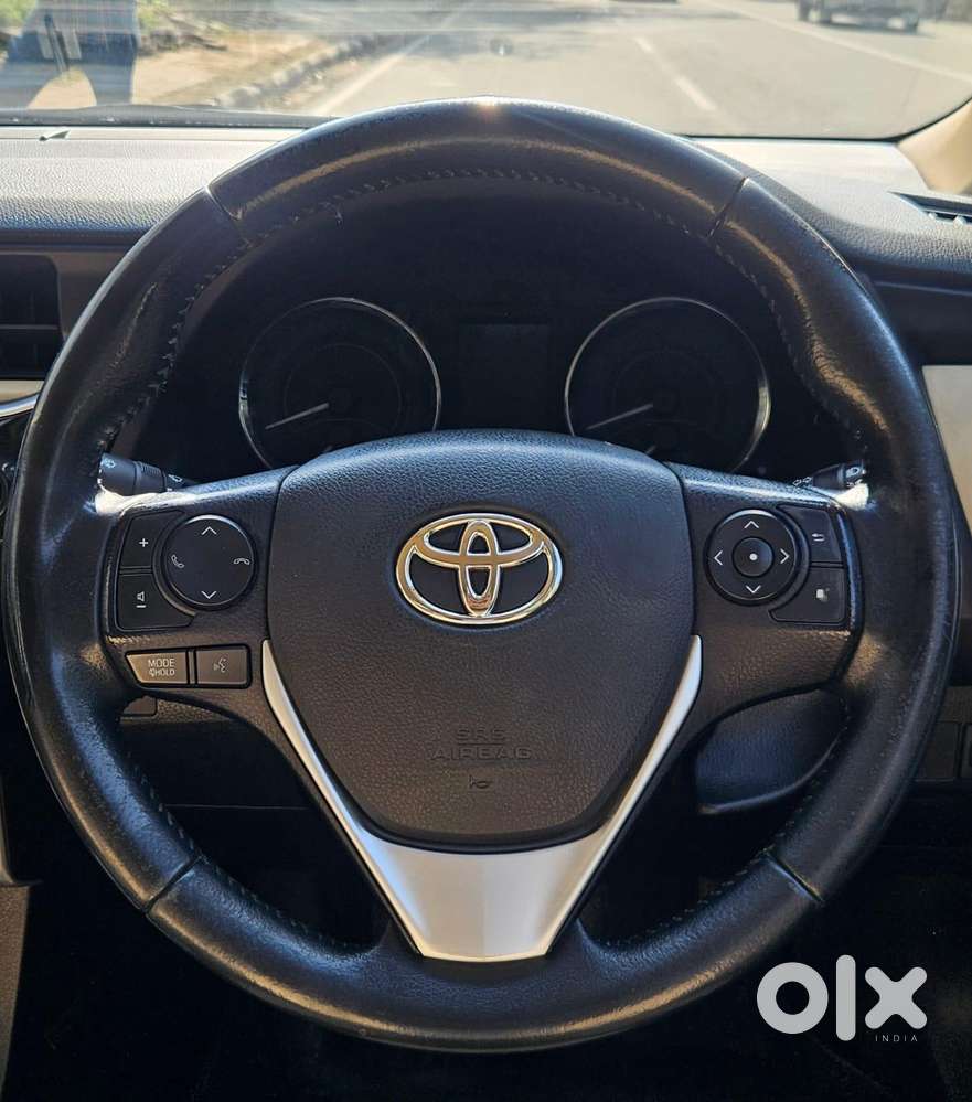 Toyota Corolla Altis