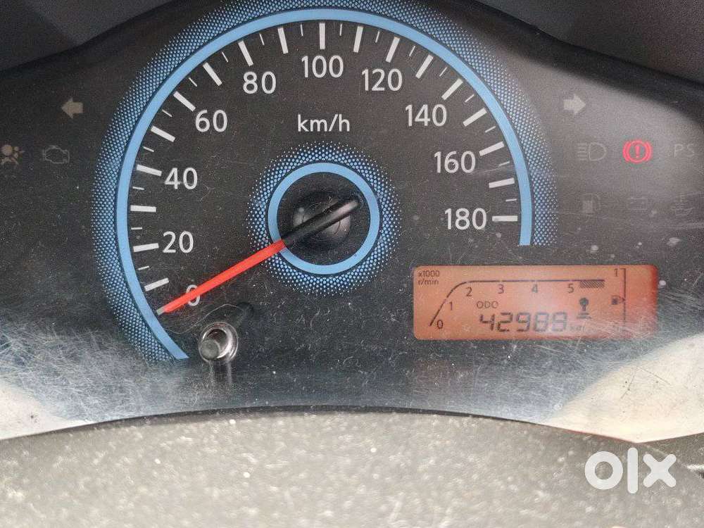 Datsun Redigo T Option, 2017, Petrol