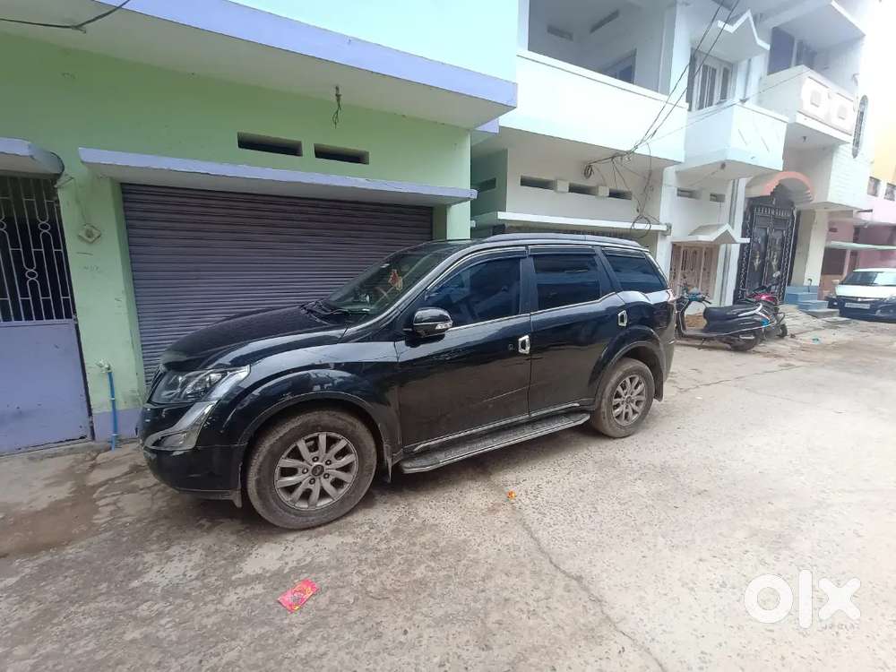 Mahindra Xuv500 2wd 2017