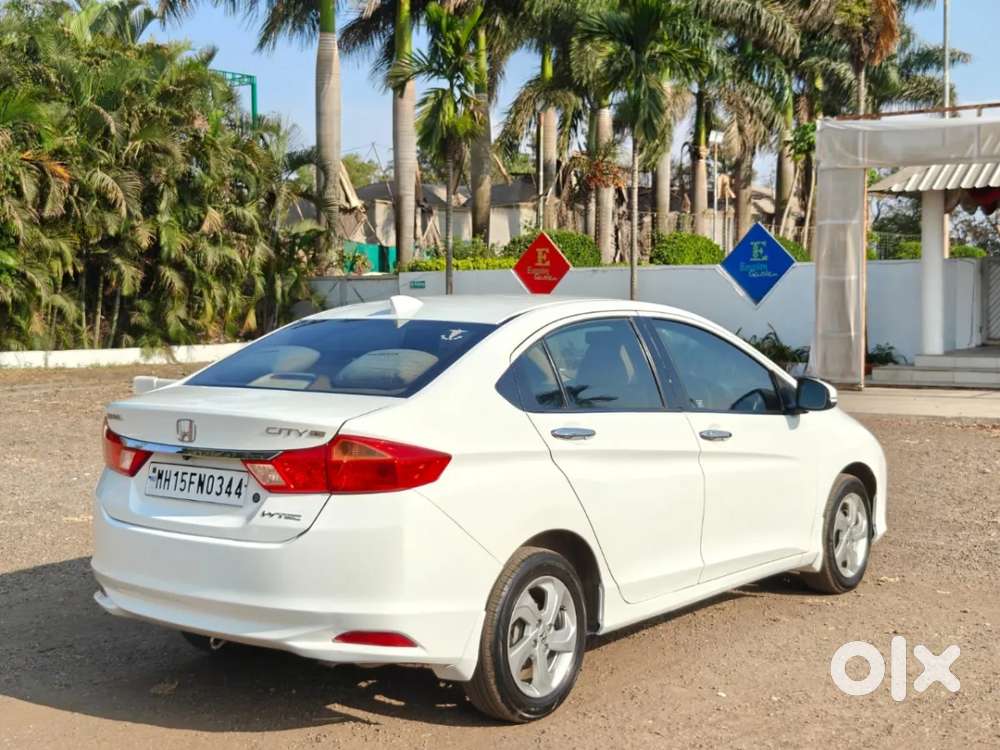 Honda City V Mt, 2016, Petrol
