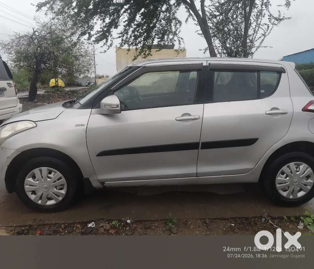 Maruti Suzuki Swift 2013 Diesel Well Maintained