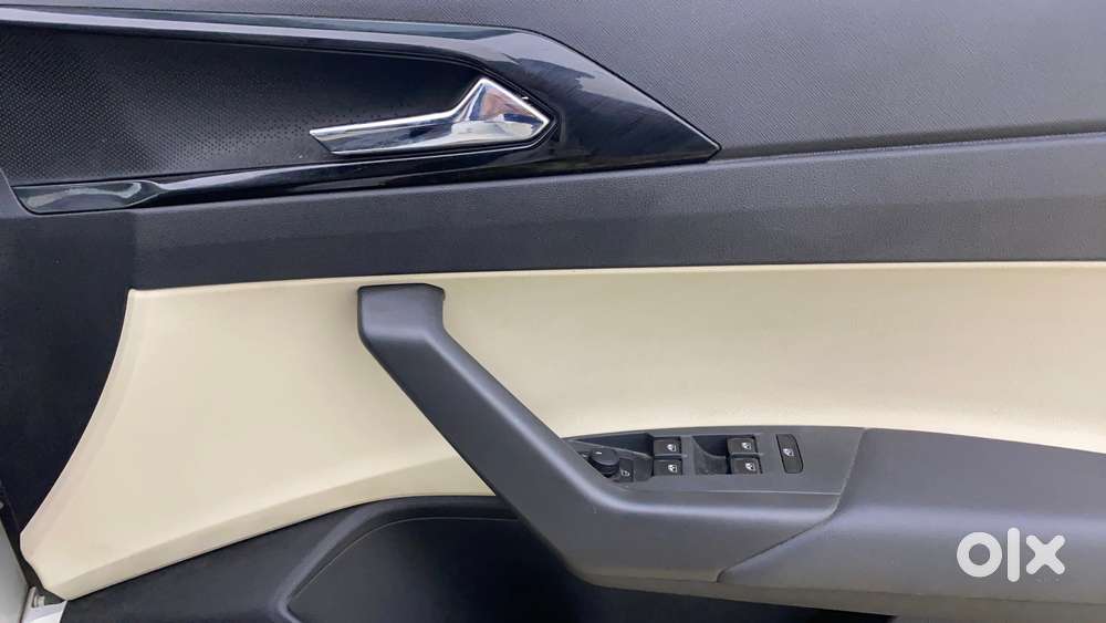 Skoda Slavia 1.0 Tsi Style At, 2024, Petrol