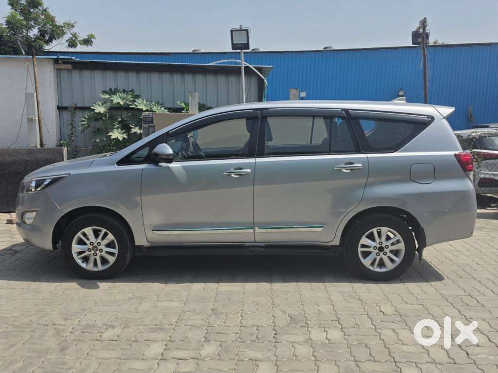 Toyota Innova Crysta 2.4 G Mt, 2017, Diesel