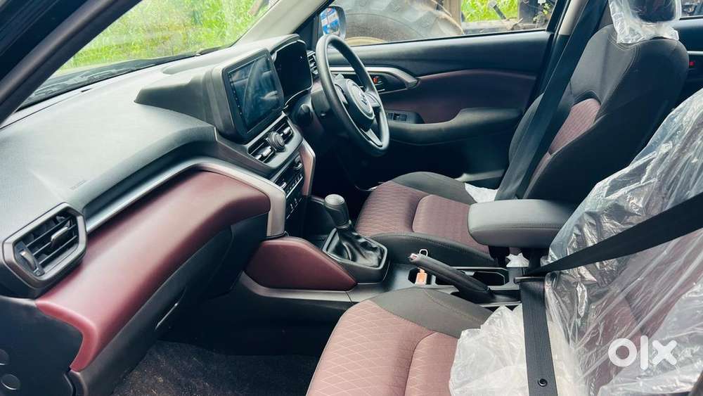 Maruti Suzuki Grand Vitara 2026 Petrol Manual Gadi File Pe Mil Jayegi