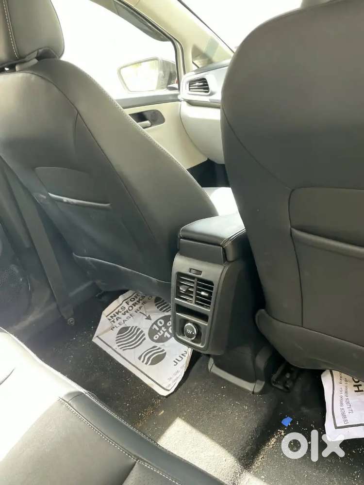 Tata Altroz Xz Plus Petrol 2025