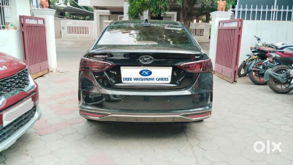 Hyundai Verna 1.5 Sx (o) Ivt, 2021, Petrol