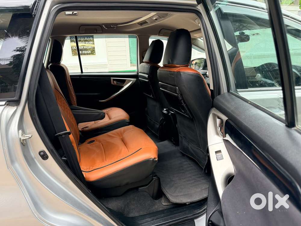 Toyota Innova Crysta 2.4 V 7 Str, 2017, Diesel