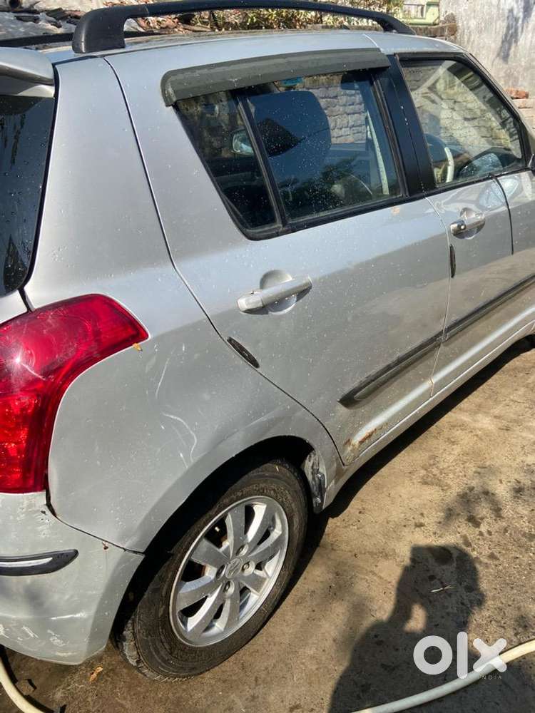 Maruti Suzuki Swift 2011 Petrol Good Condition