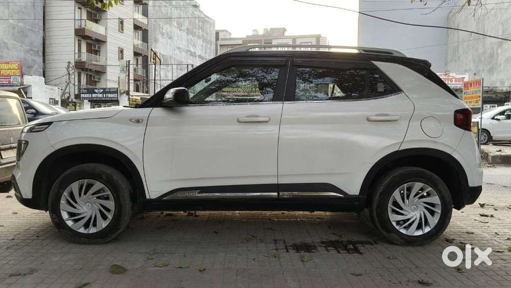 Hyundai Venue S, 2021, Cng & Hybrids