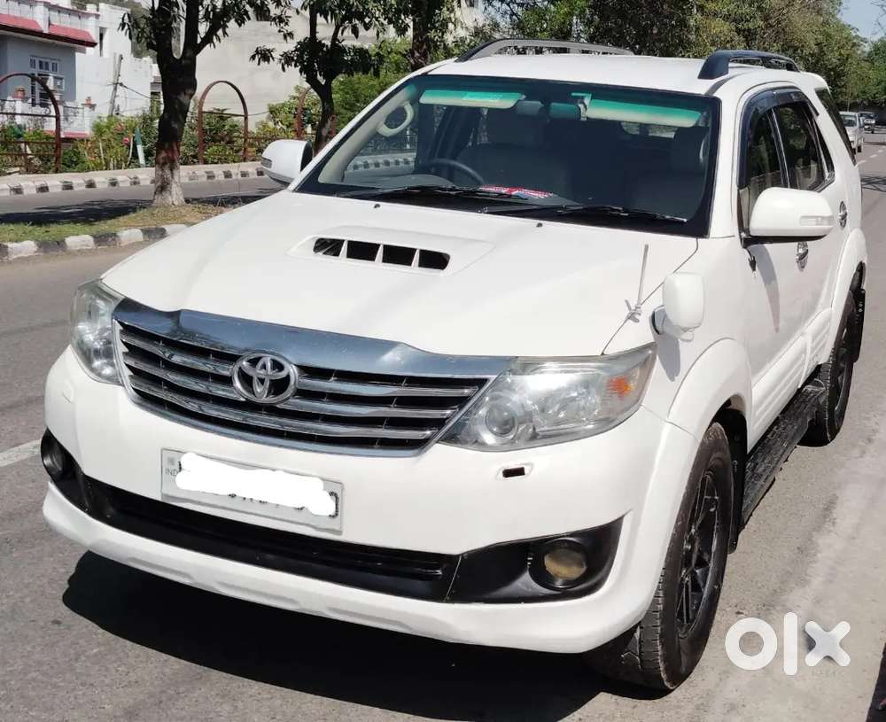 Toyota Fortuner 2013 Diesel Well Maintained