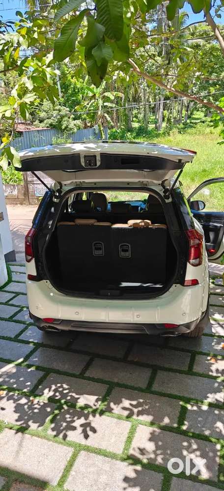 Mahindra Xuv500 W 11 Automatic 2018