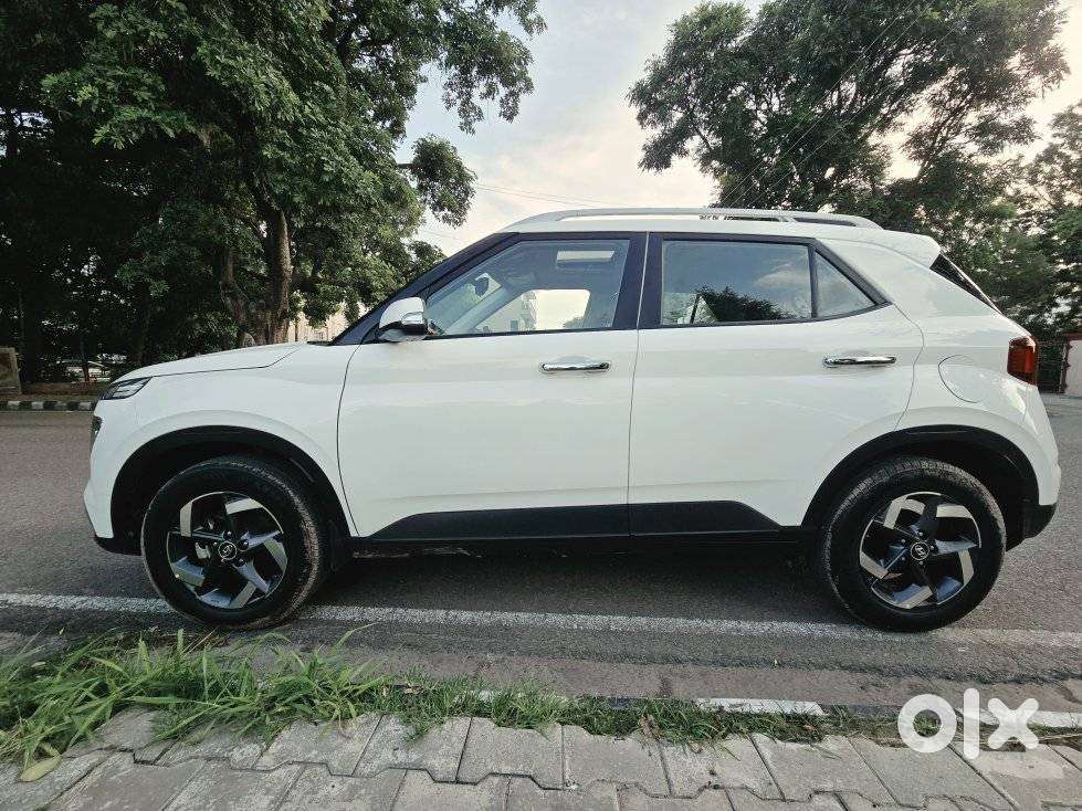 Hyundai Venue Sx Plus Turbo Dct, 2021, Petrol
