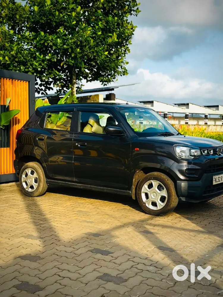 Maruti Suzuki S-presso Vxi 2021