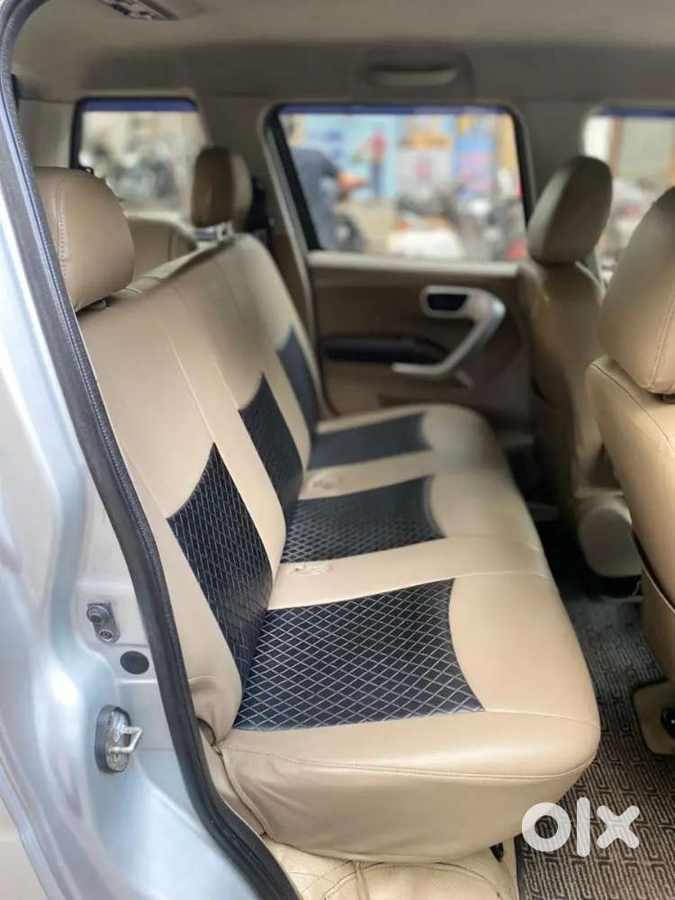 Mahindra Tuv 300 2017