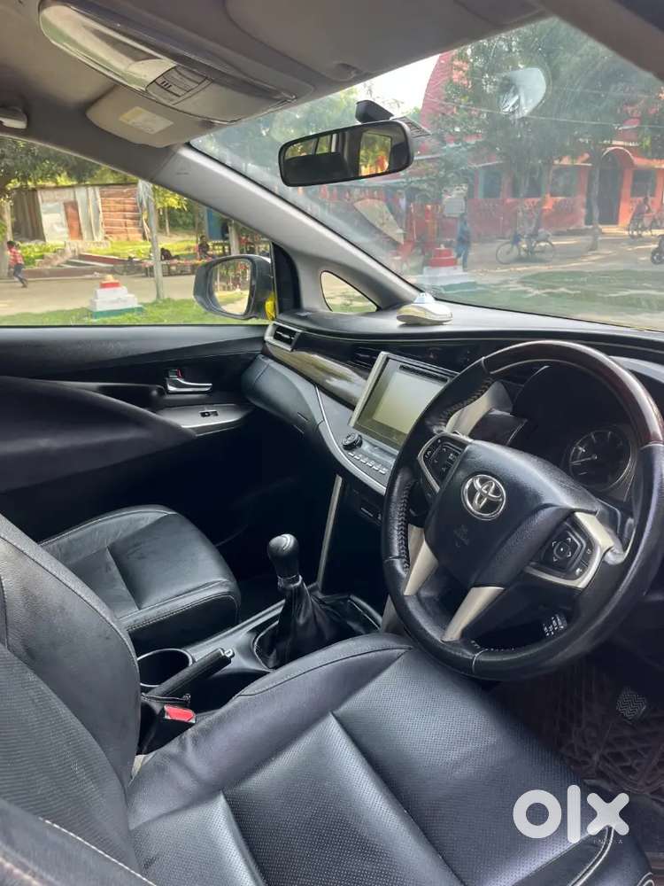 Toyota Innova Crysta 2020 Diesel Well Maintained