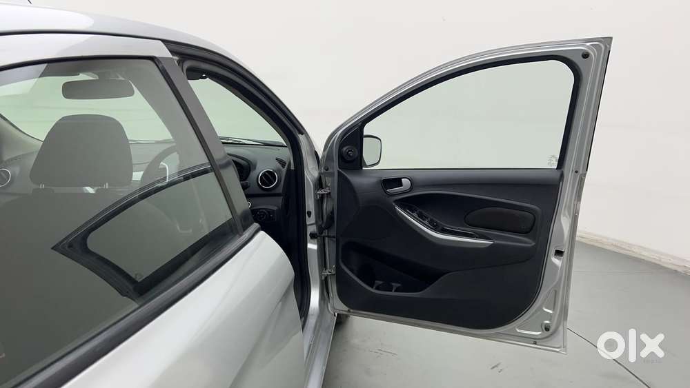Ford Figo 1.2p Trend Mt, 2016, Petrol