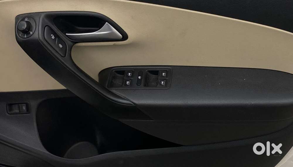 Volkswagen Vento 1.2 Tsi Highline At, 2019, Petrol