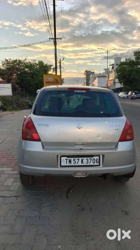 Maruti Suzuki Swift Vxi + Manual, 2006, Petrol