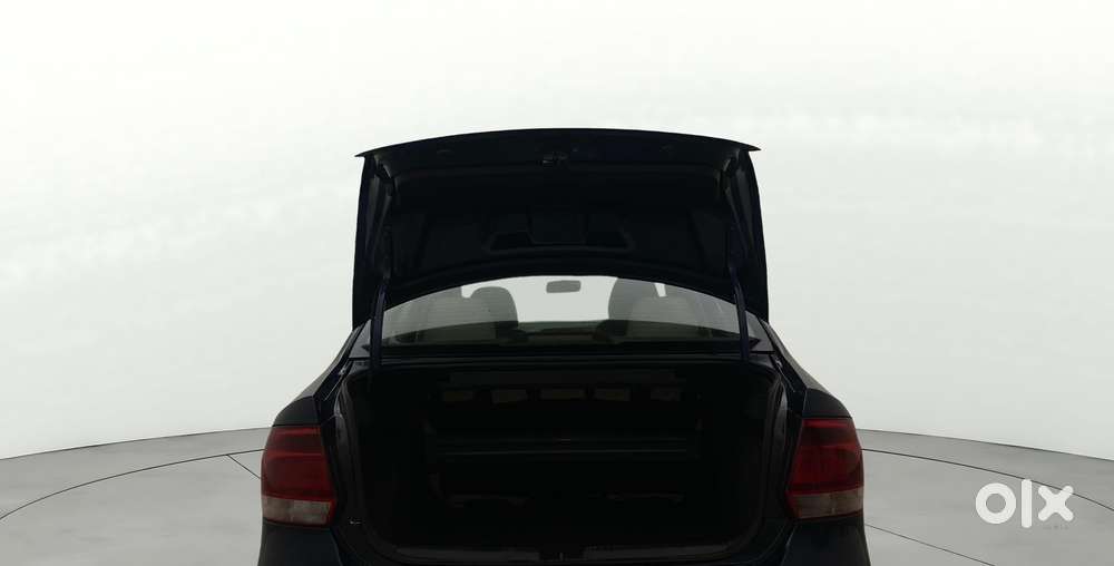 Volkswagen Vento 2013-2015 1.2 Tsi Comfortline At, 2014, Petrol