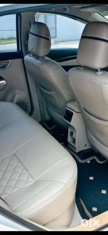 Maruti Suzuki Swift Dzire Vdi Bsiv, 2017, Diesel