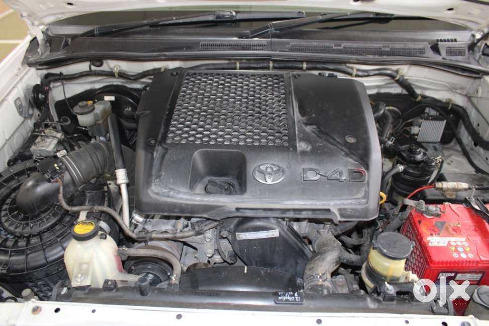 Toyota Fortuner 3.0 4x2 Mt, 2012, Diesel