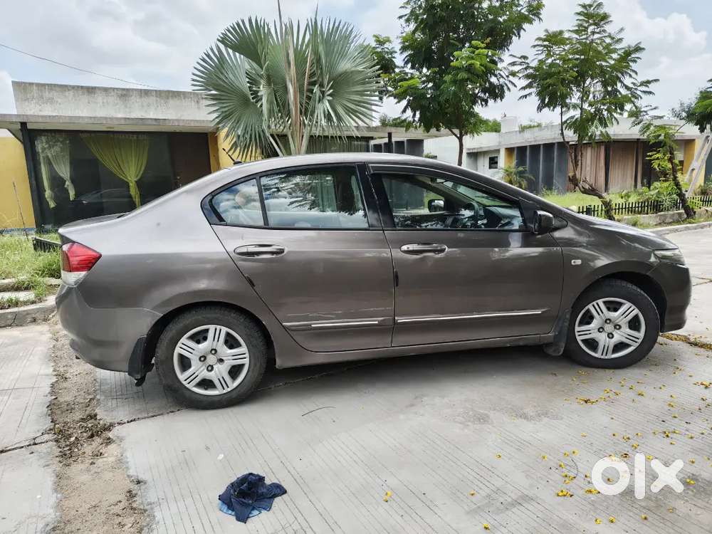 Honda City Petrol Manual 2nd-owner 2011