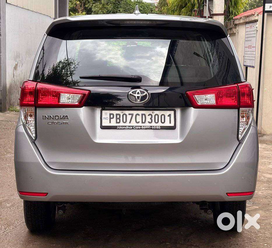 Toyota Innova Crysta, 2023, Diesel