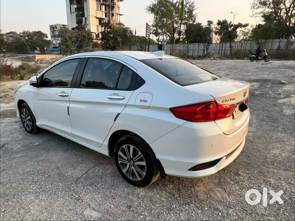 Honda City 1.5 V Cvt I-vtec Mt, 2022, Petrol
