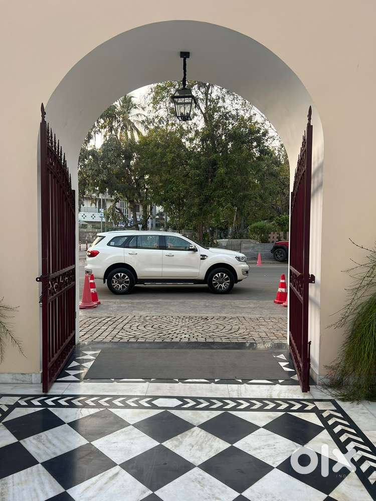 Ford Endeavour 2021 Only 9900 Kms