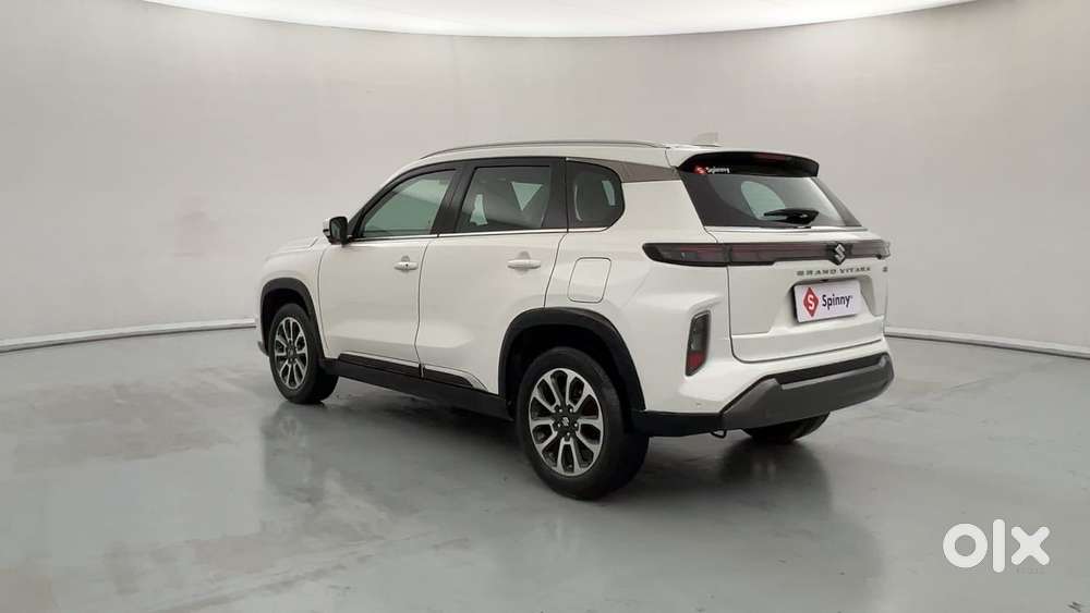 Maruti Suzuki Grand Vitara 1.5 Alpha Plus Intelligent Hybrid Ecvt, 2..