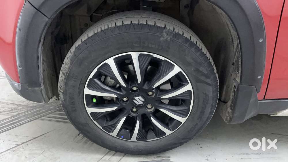 Maruti Suzuki Vitara Brezza 1.5 Zxi Plus At Dual Tone, 2021, Petrol