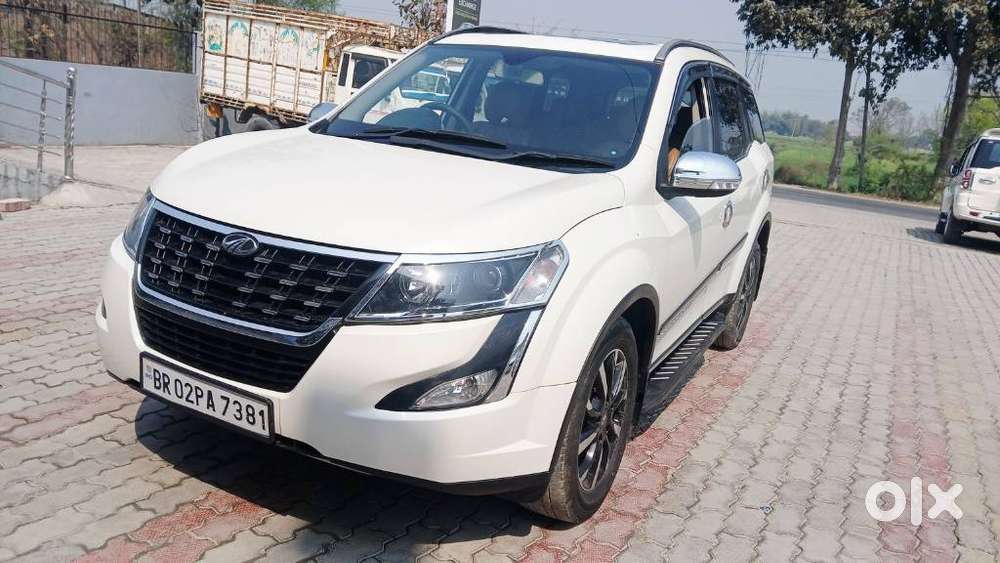 Mahindra Xuv500 W11, 2018