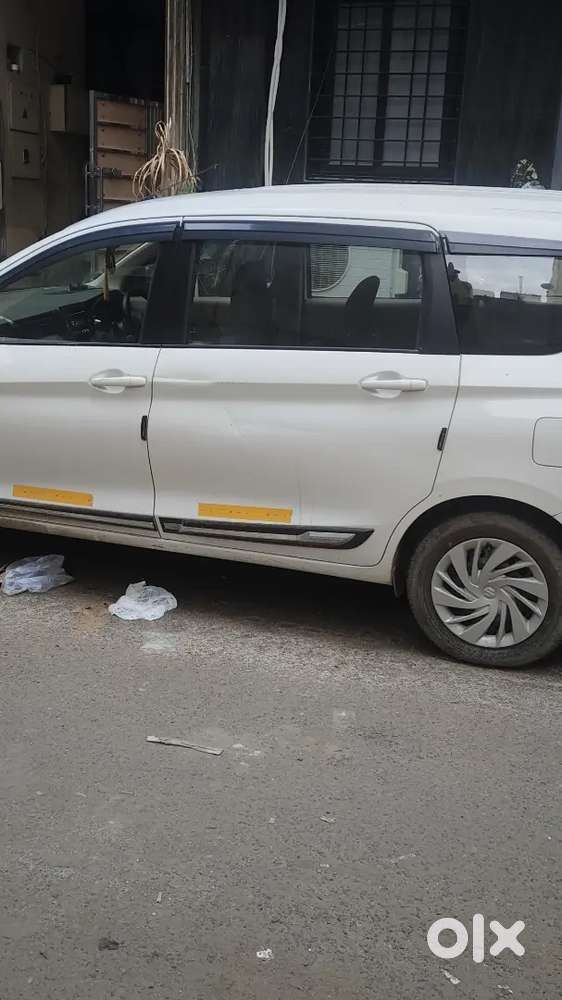 Maruti Suzuki Ertiga 2025 Petrol Well Maintained