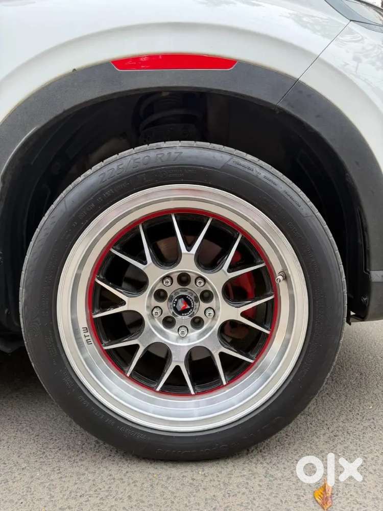 Hyundai Venue N Line 2022 Petrol 48000 Km Driven