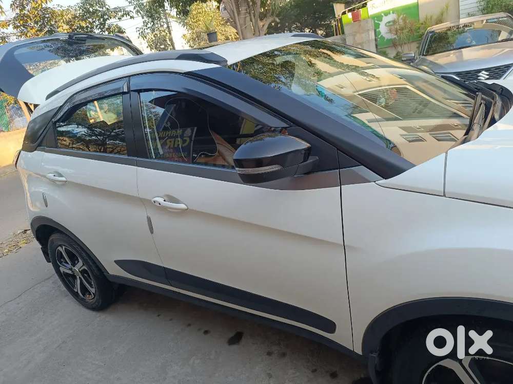 2021 Tata Nexon Xza+ S Petrol  Top Model  1st Owner